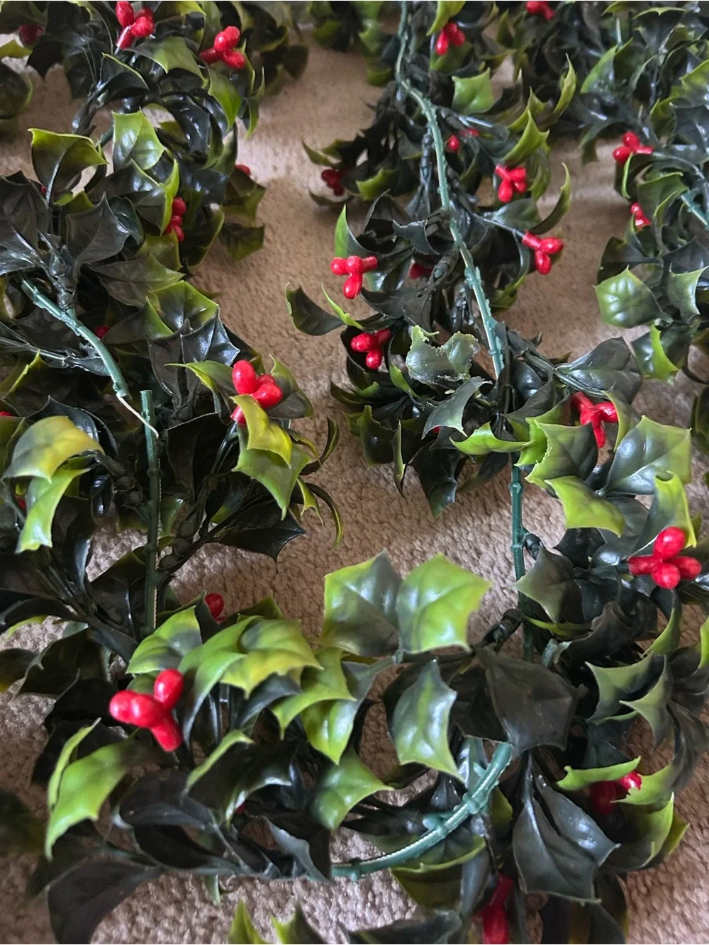 Festive Green Holly Garland with Red Berries - Home Holiday Decoration